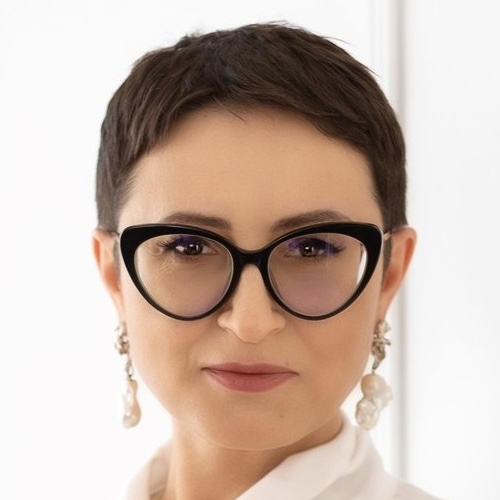 Prof. Lavinia Tec